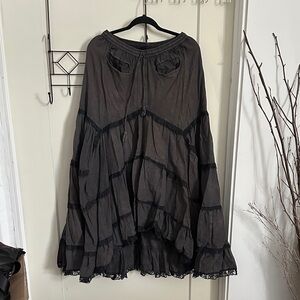 Gringo Tiered Maxi Skirt M